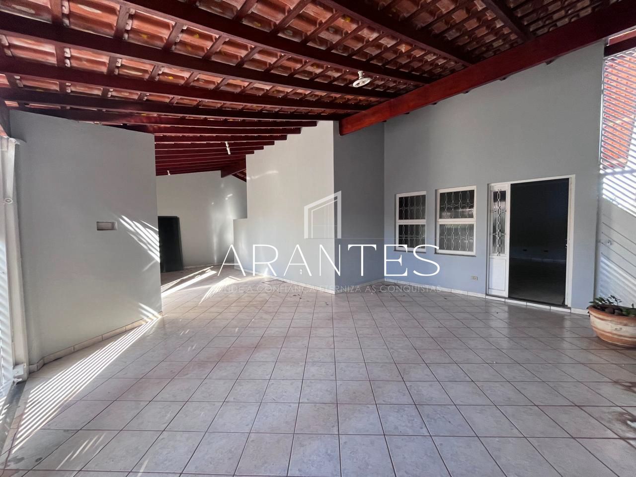 Casa à venda no Jardim Cangalha