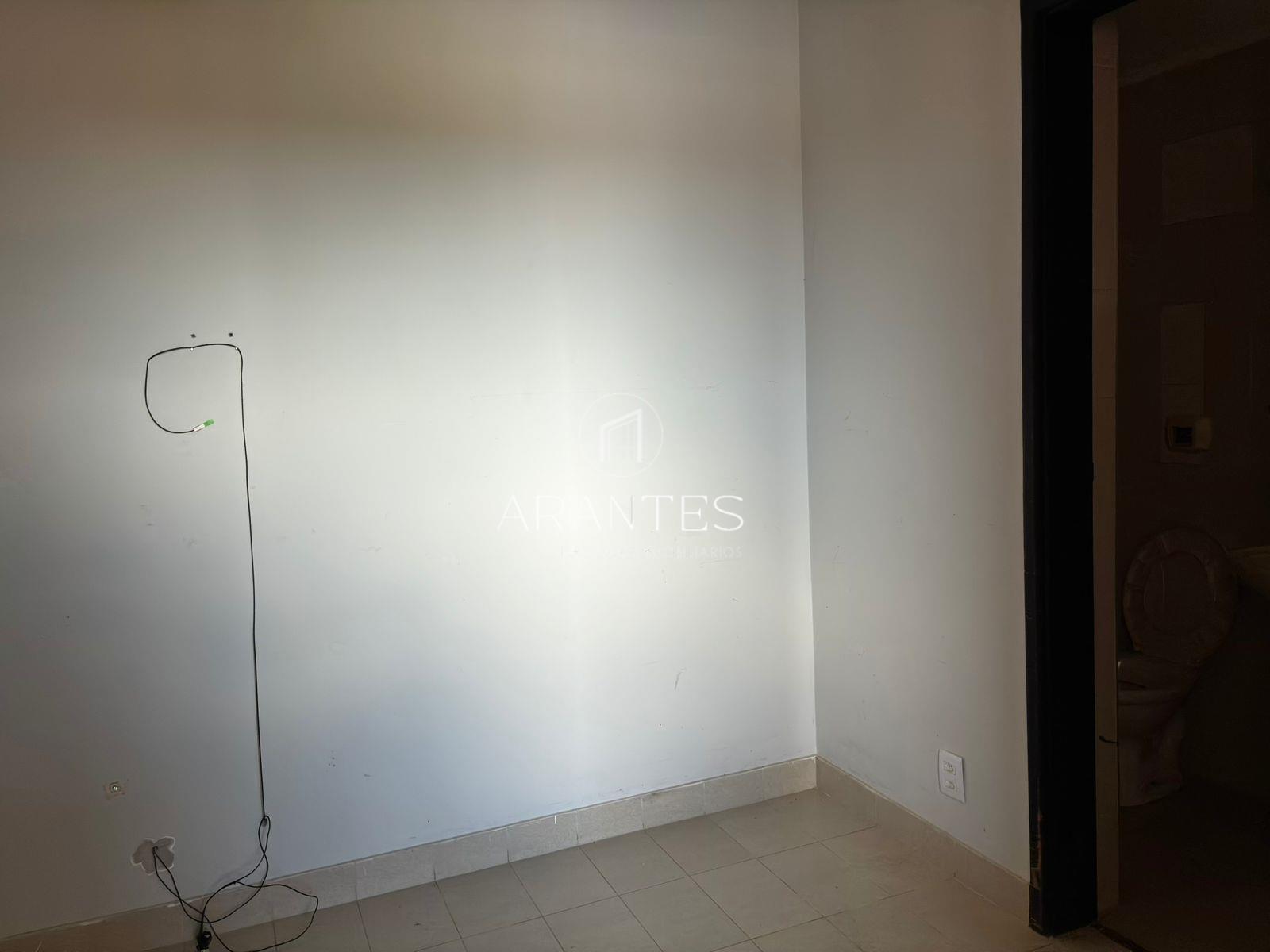 Apartamento 3 qts (1 ste) – Centro – Edifício José Falcão – Sala Ampla + Sacada