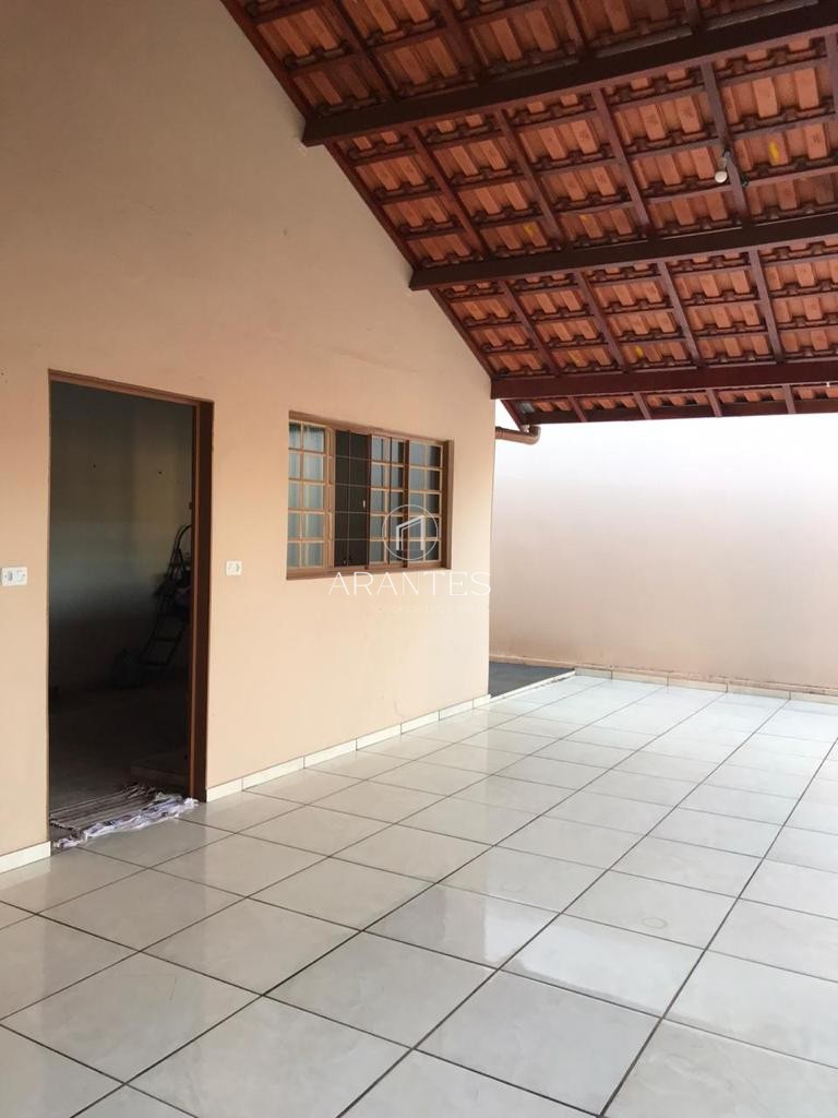 Casa à Venda – Bairro Colinos