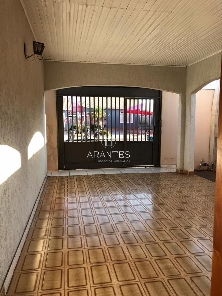 Casa à Venda – Bairro Colinos