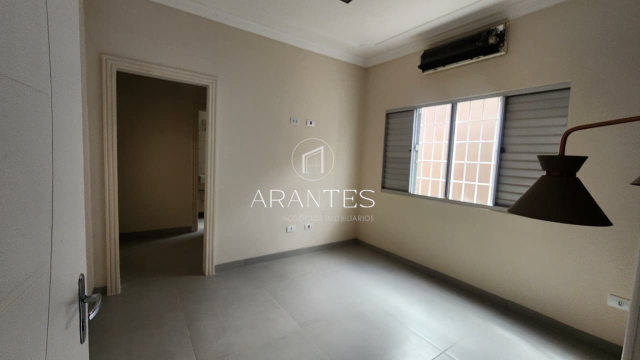 Casa à venda no Jardim dos Ipês