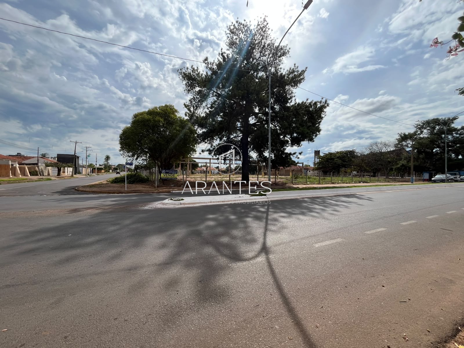 TERRENO DE 5 MIL M2 À VENDA NA AV CLODOALDO GARCIA