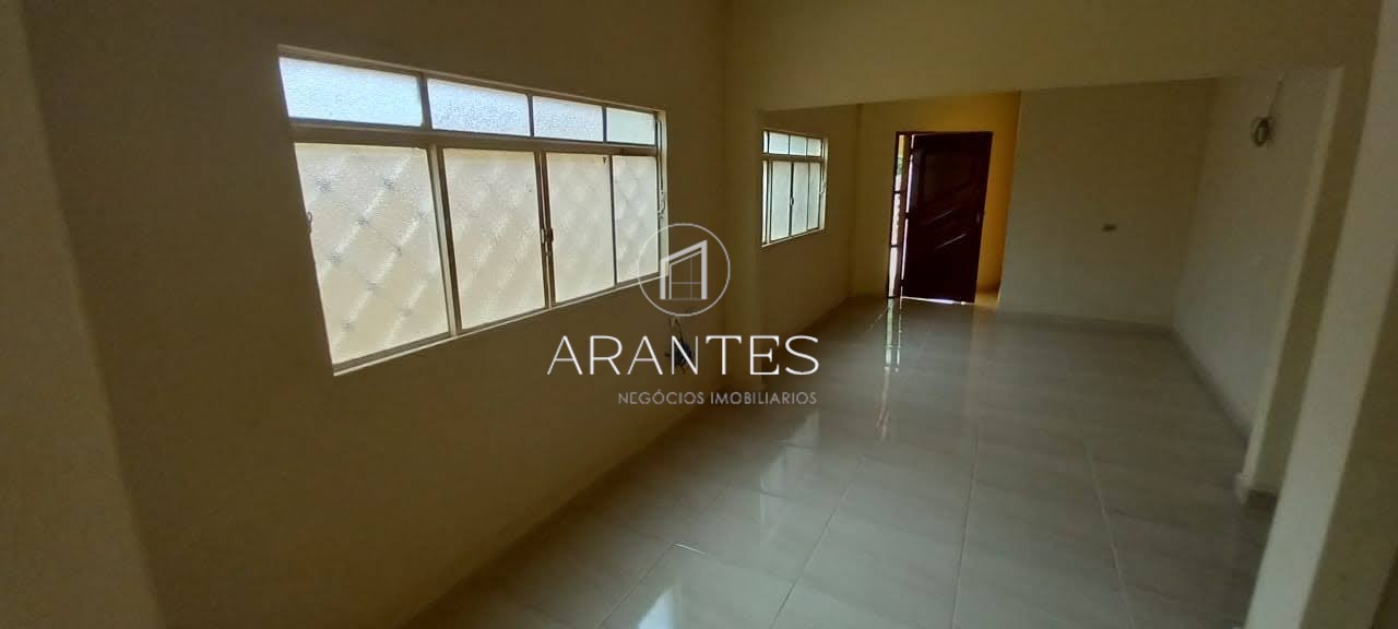Casa com 3 Quartos (1 Suíte) Jardim Alvorada