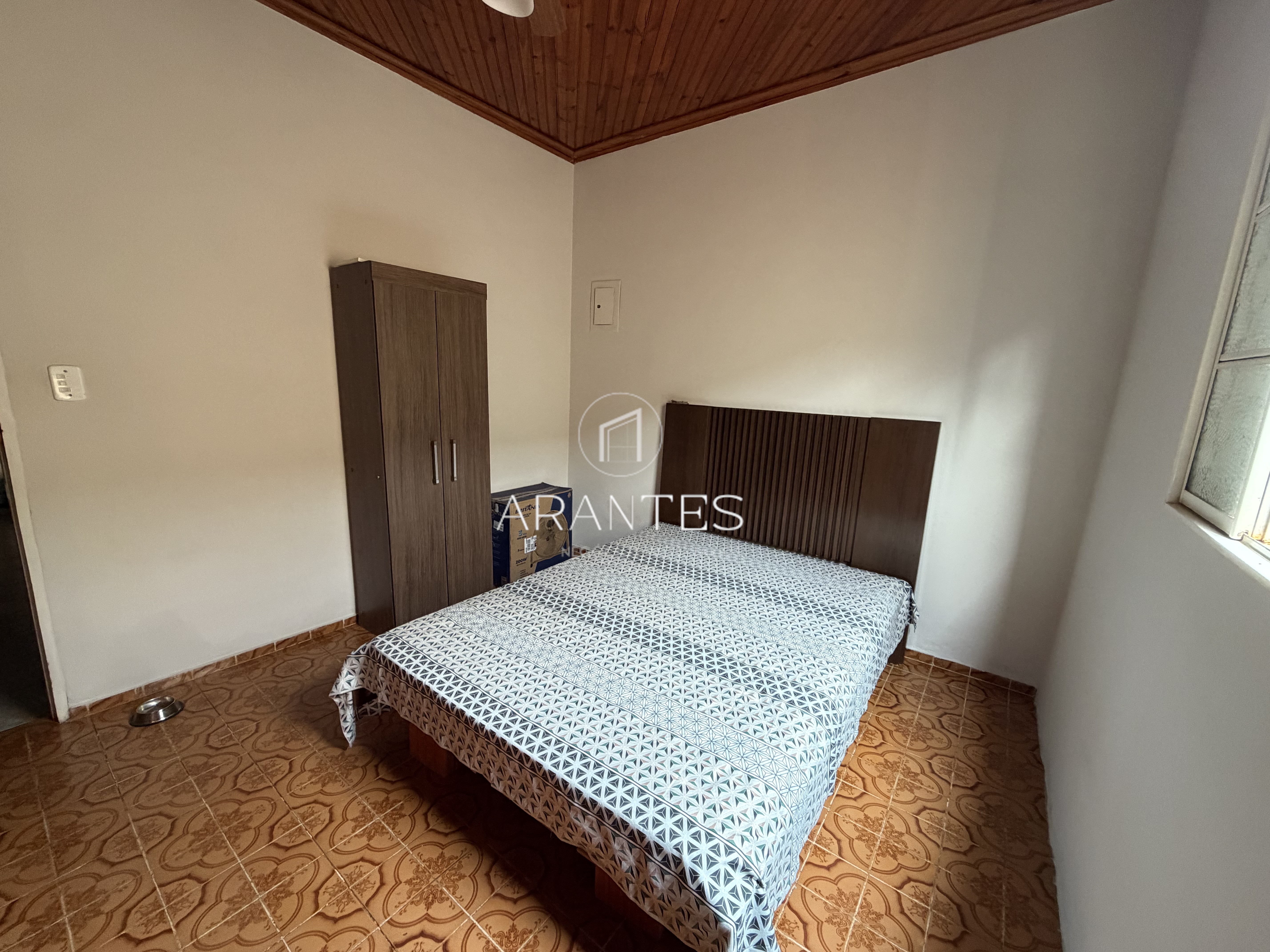 CASA À VENDA COLINOS 500m2 DE TERRENO
