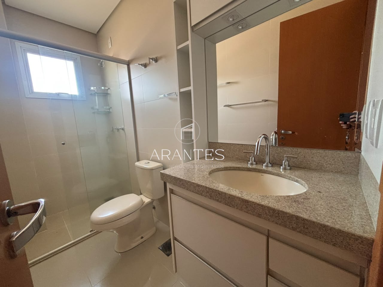 Apartamento à venda no condomínio Monte Carlo