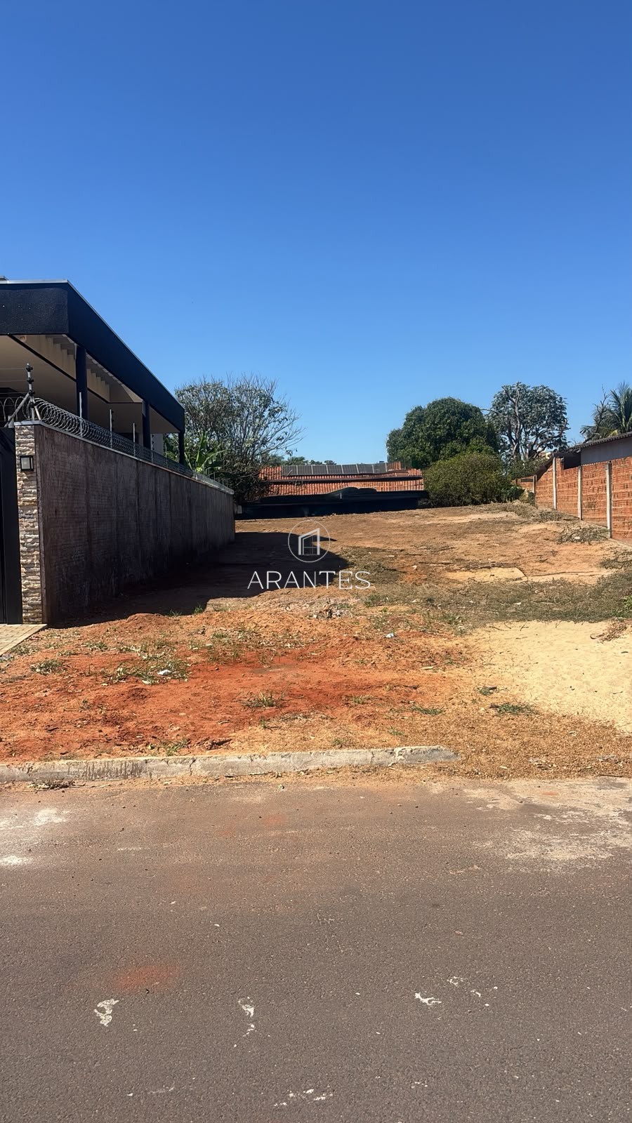Terreno à venda no bairro Vila Nova