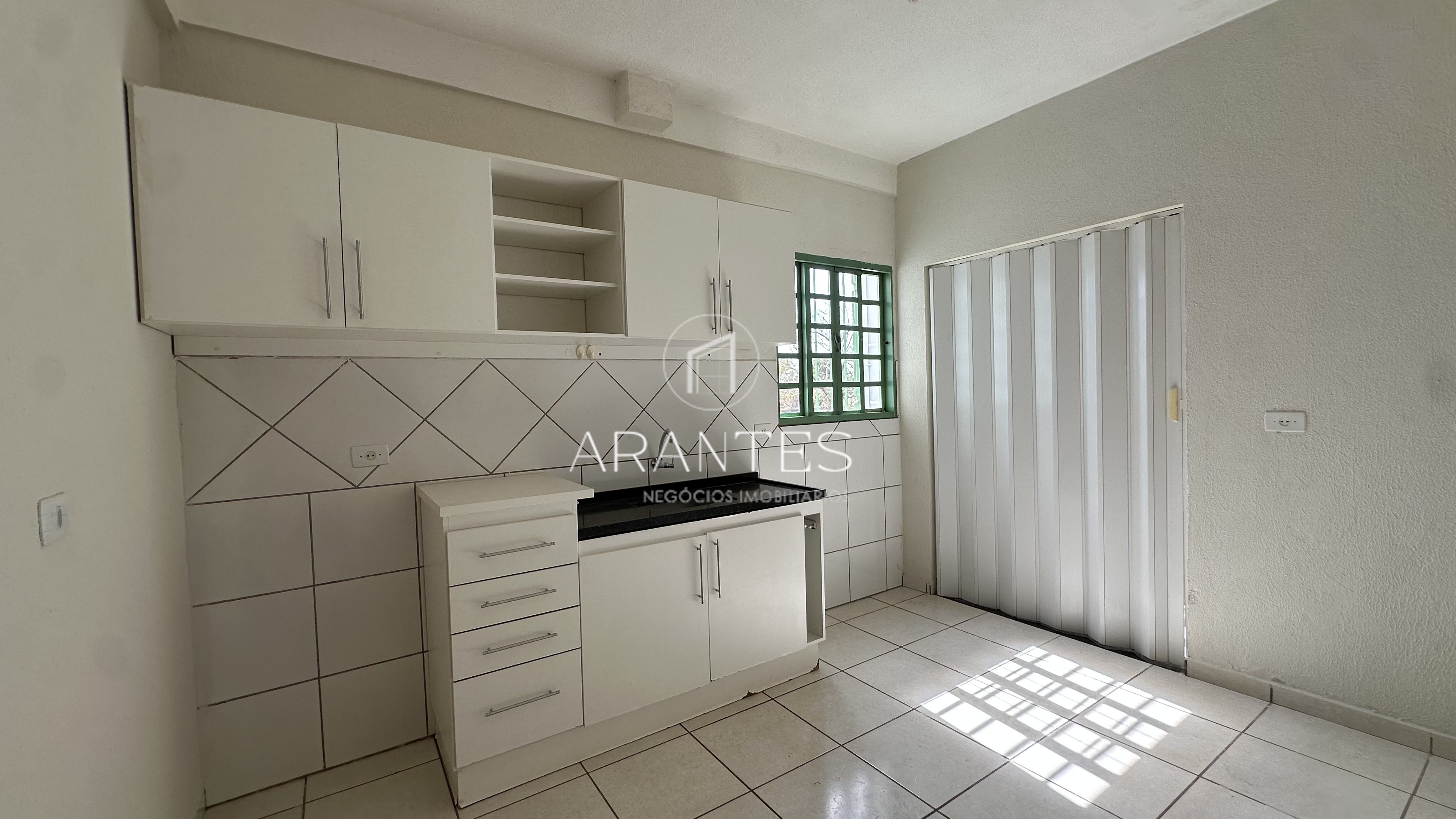 VENDE-SE APARTAMENTO no BAIRRO SANTOS DUMONT