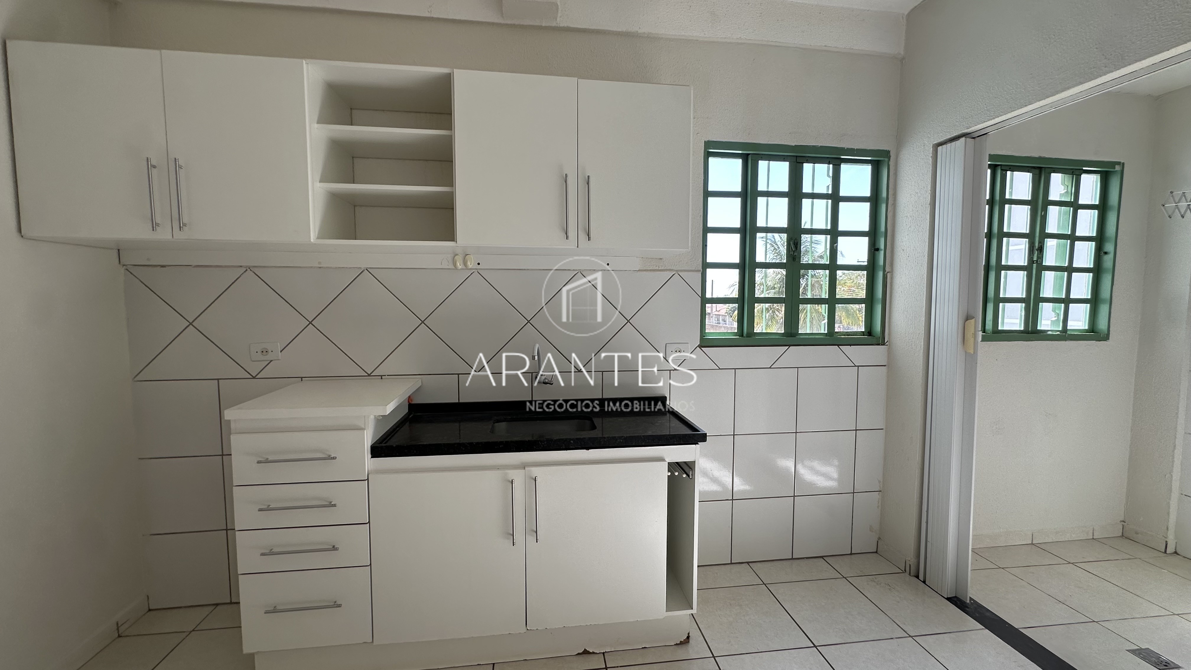 VENDE-SE APARTAMENTO no BAIRRO SANTOS DUMONT