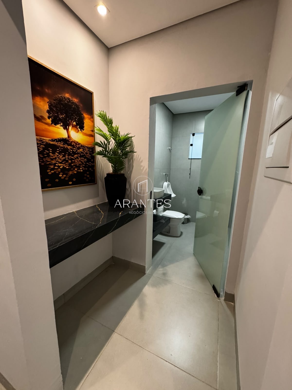 SALA COMERCIAL PARA LOCAÇÃO NO CENTRO 