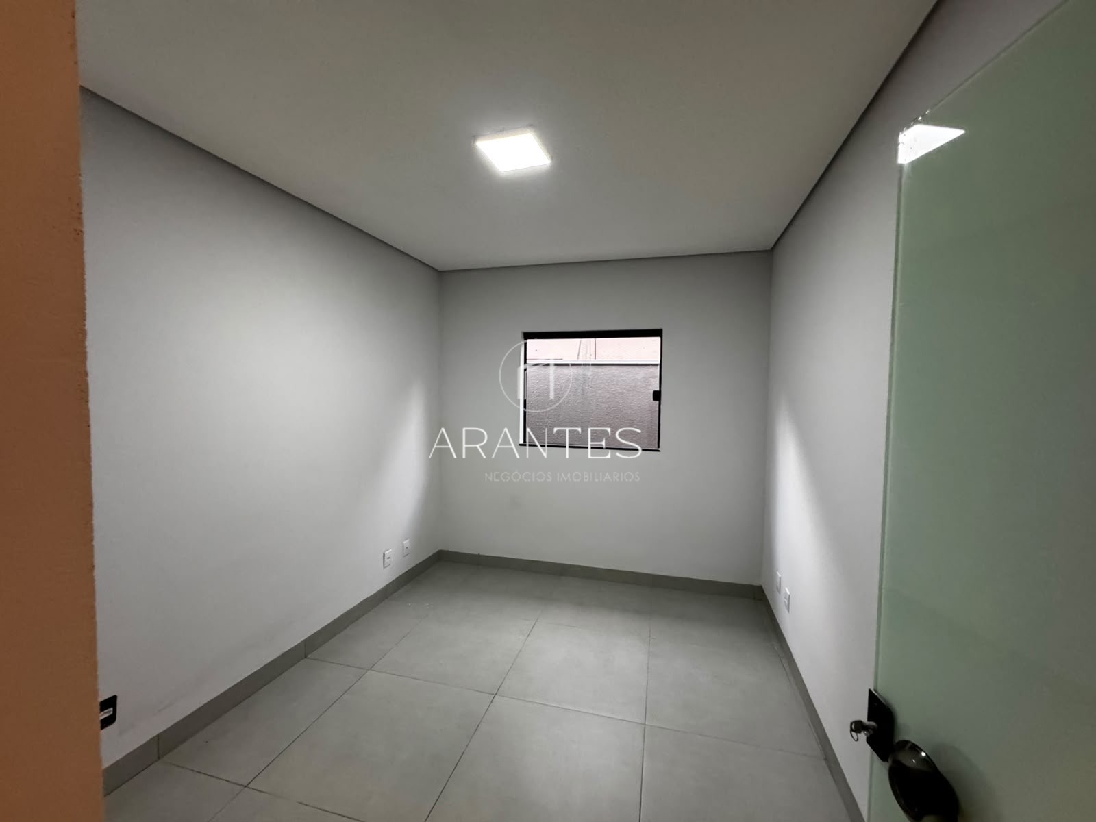 SALAS COMERCIAL PARA LOCAÇÃO NO CENTRO 