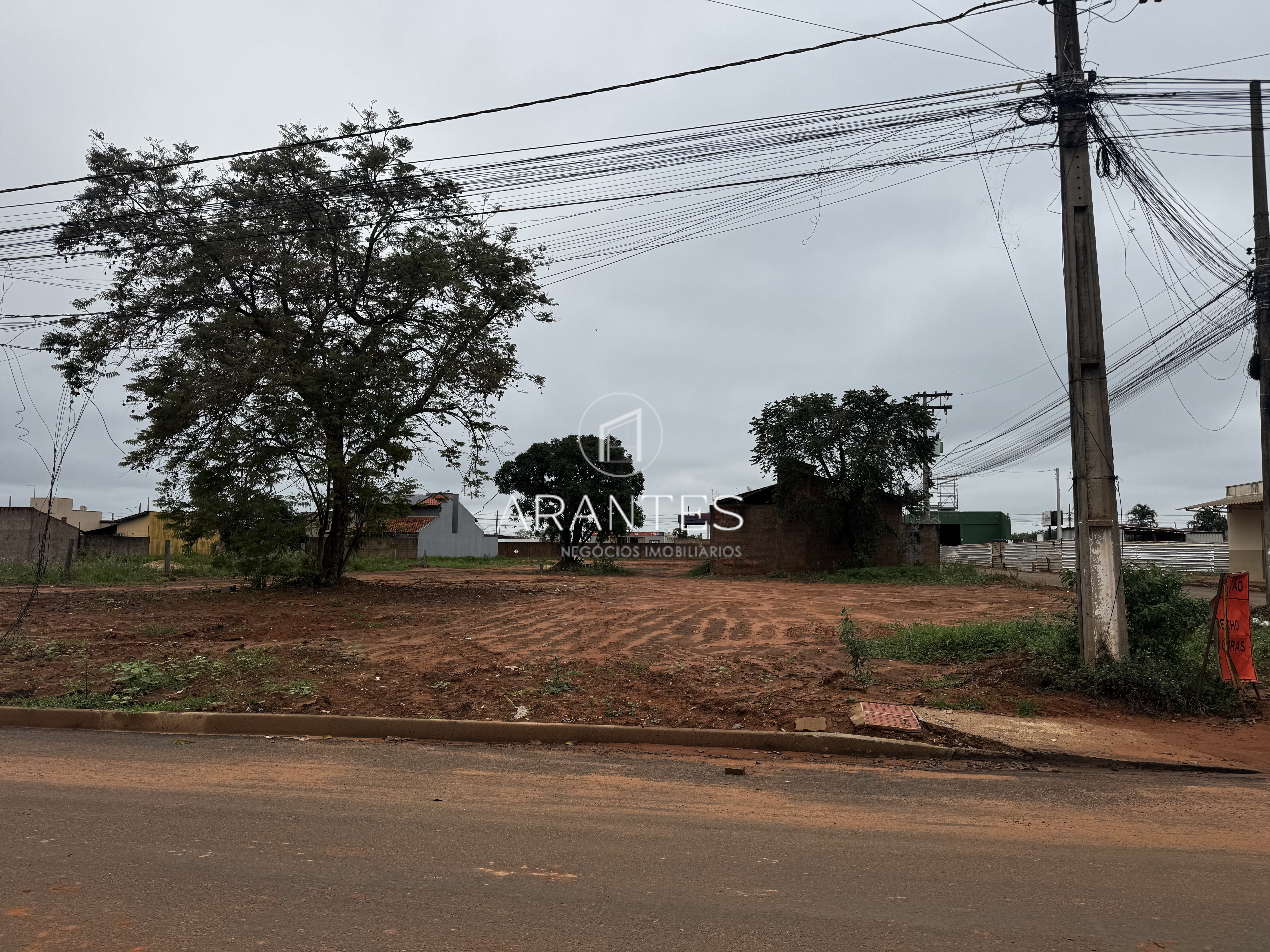 TERRENO A VENDA NO BAIRRO VILA HARO