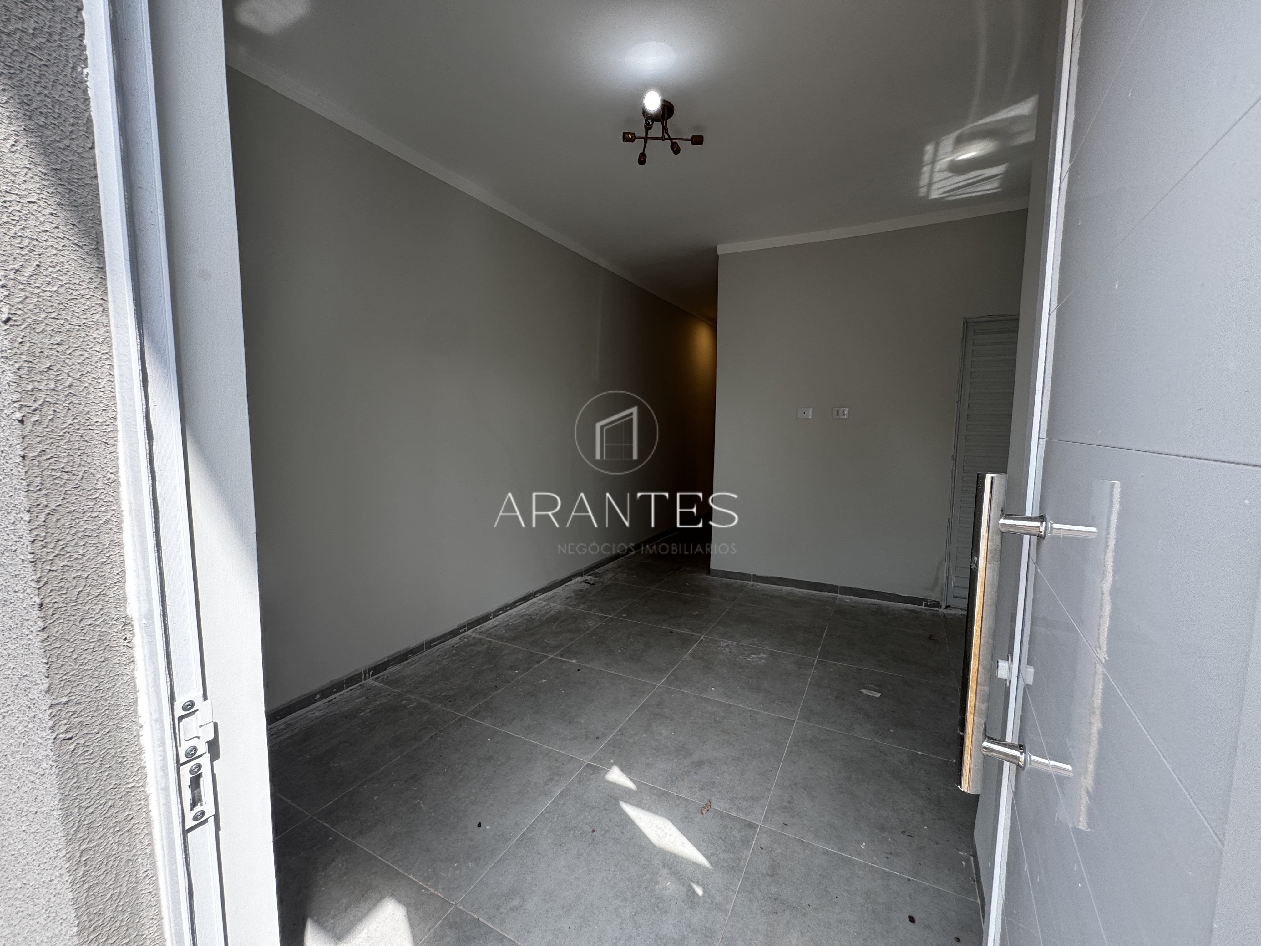 CASA A VENDA 3 QUARTOS C\SUITE NO SET SUL