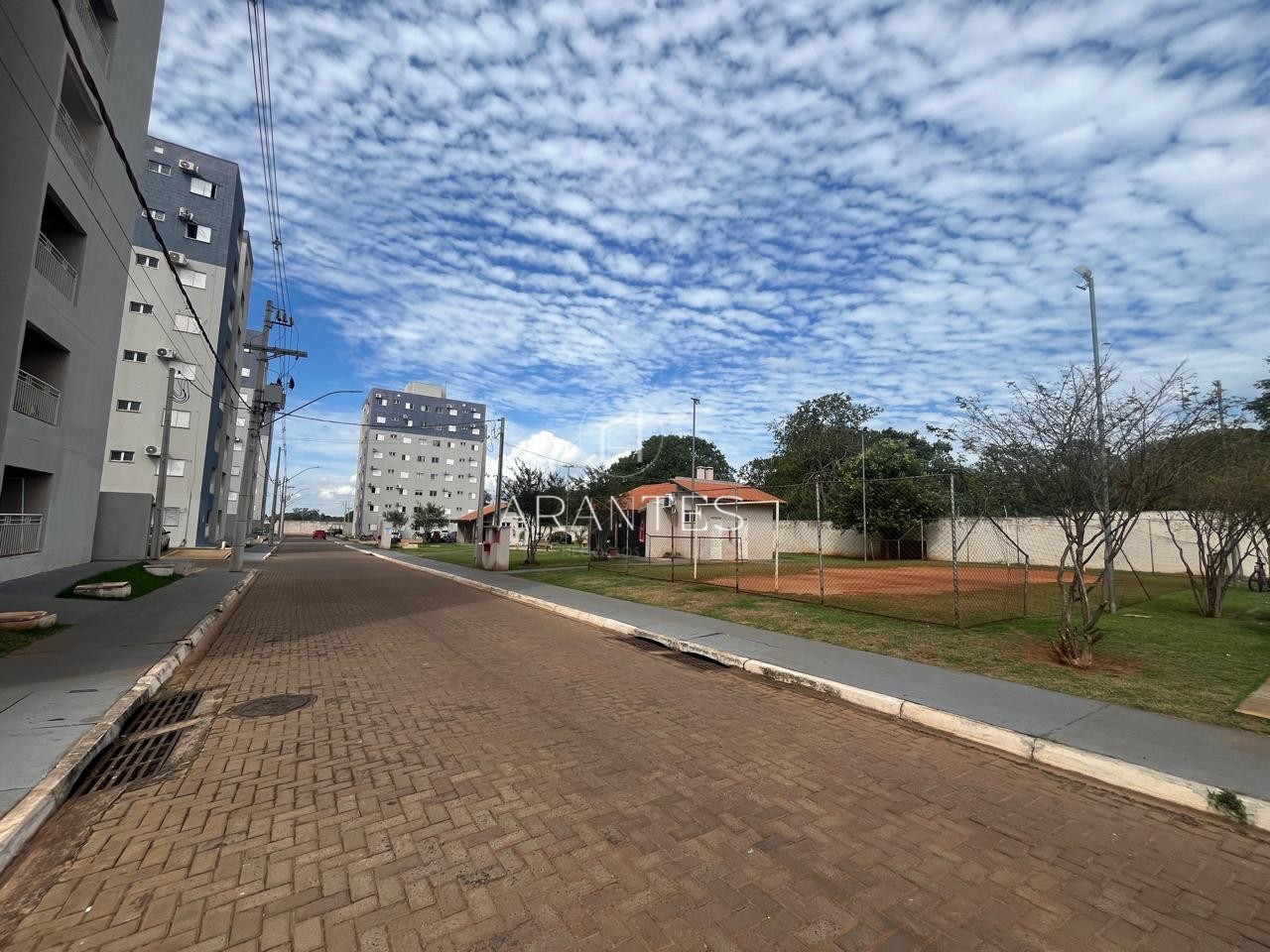 VENDO APARTAMENTO NO EDIFÍCIO CÓRDOBA