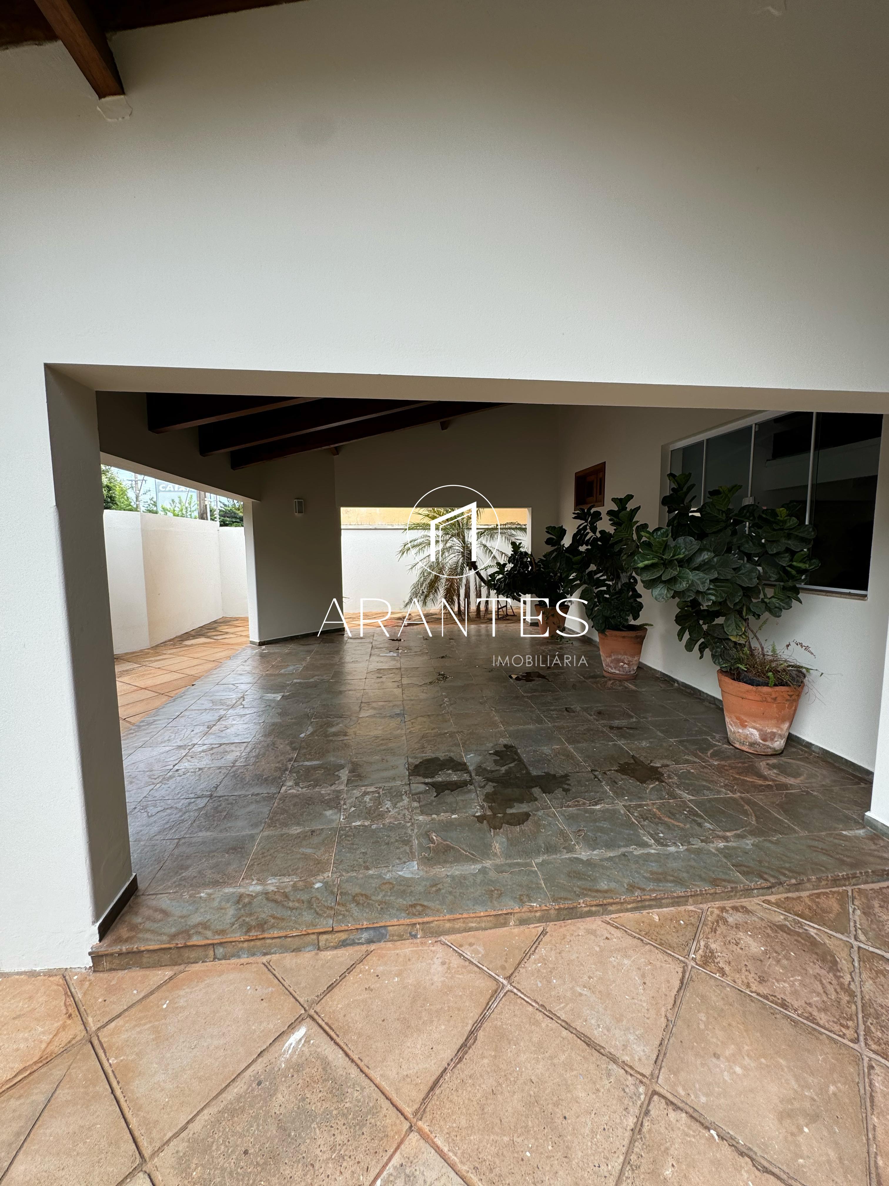 Vídeo de Casa para Venda ou Aluguel no Centro da Cidade 