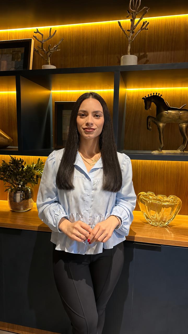 Corretor Vitória Nunes